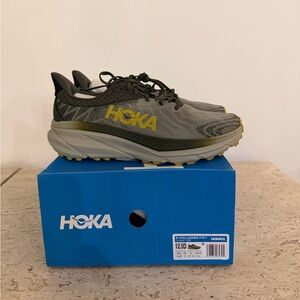 Hoka Challenger 7